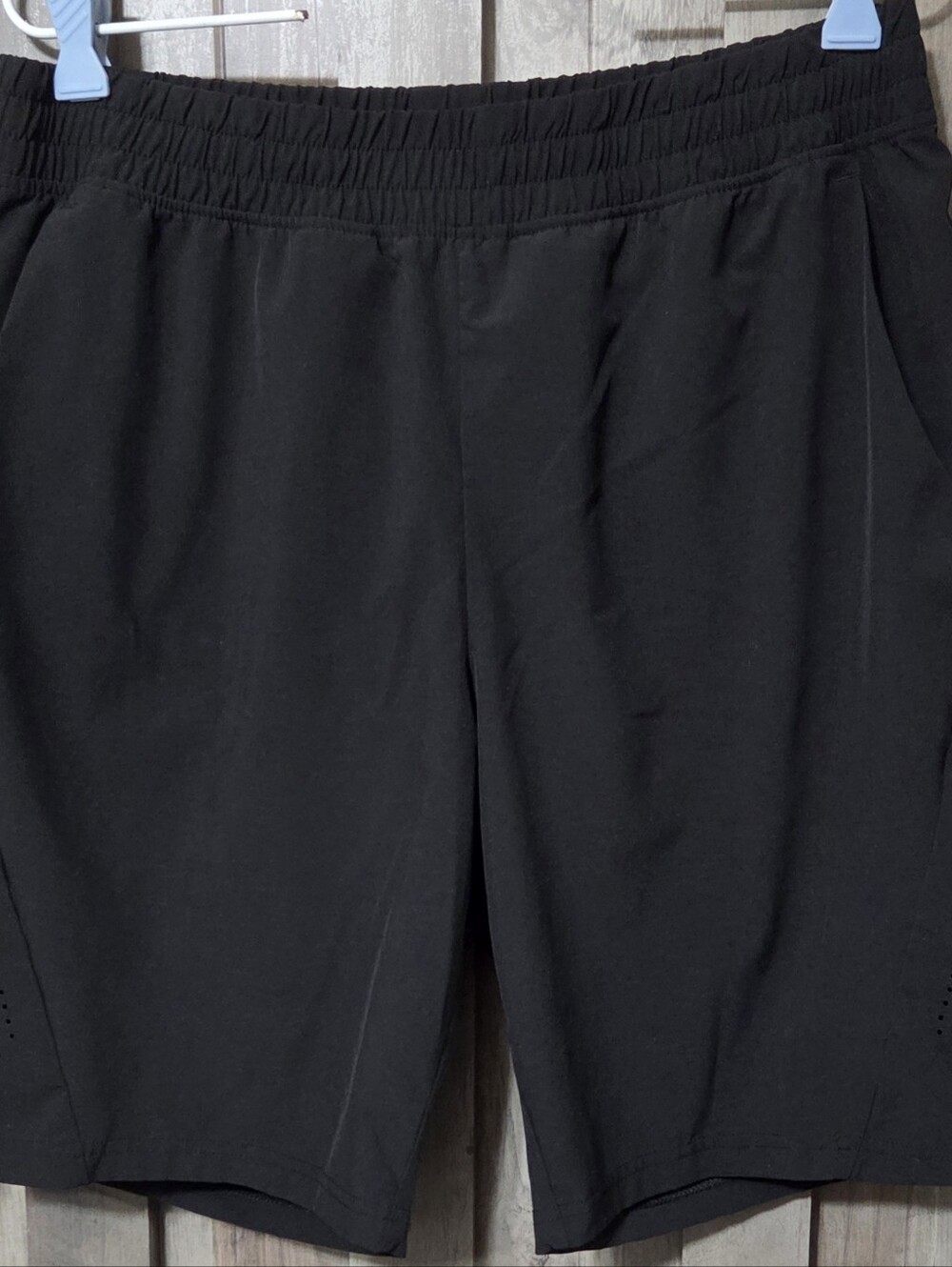Athletic Works Mens Medium 2 in 1 Black Shorts DriWorks Built in Spandex Vented
